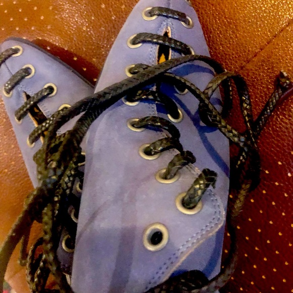 Fall shoes — John Fluevog - Picture 3 of 11